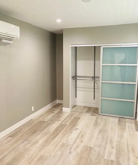 514 S Mariposa Ave #102 — Photo 8
