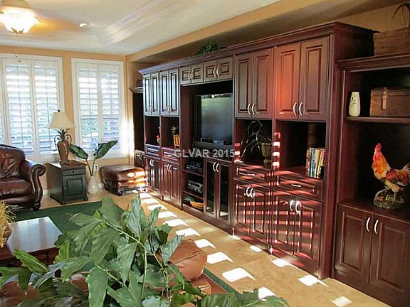 4th image of 4464 Largo Cantata St