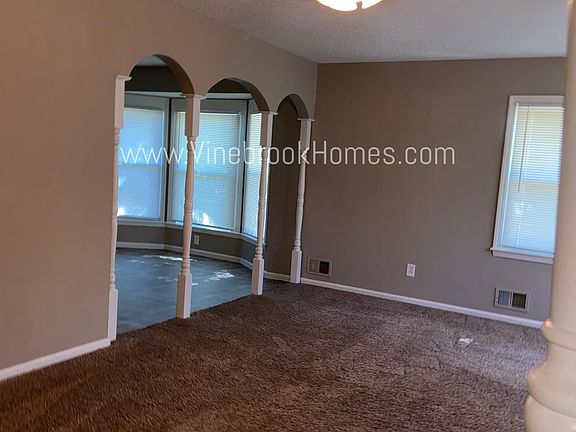 4th image of 7149 Sterling Ave