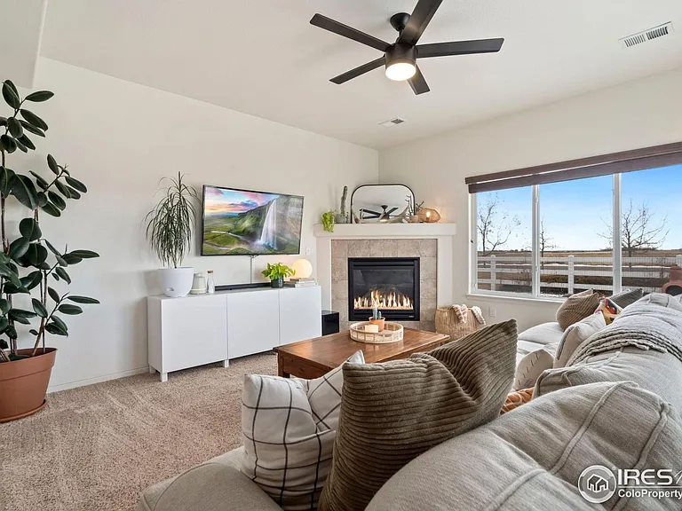 2503 Sunbury Ln — Photo 15