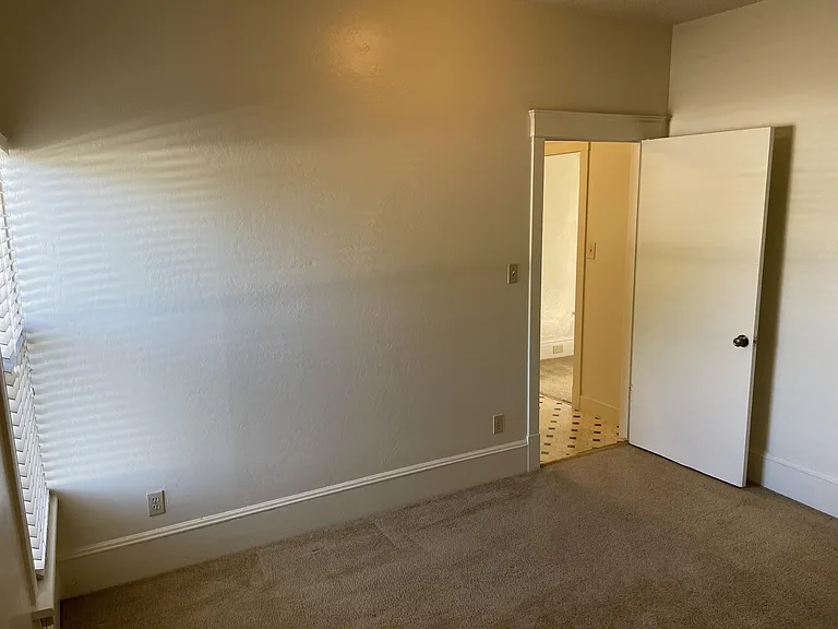 1029 4th St #3 — Photo 5