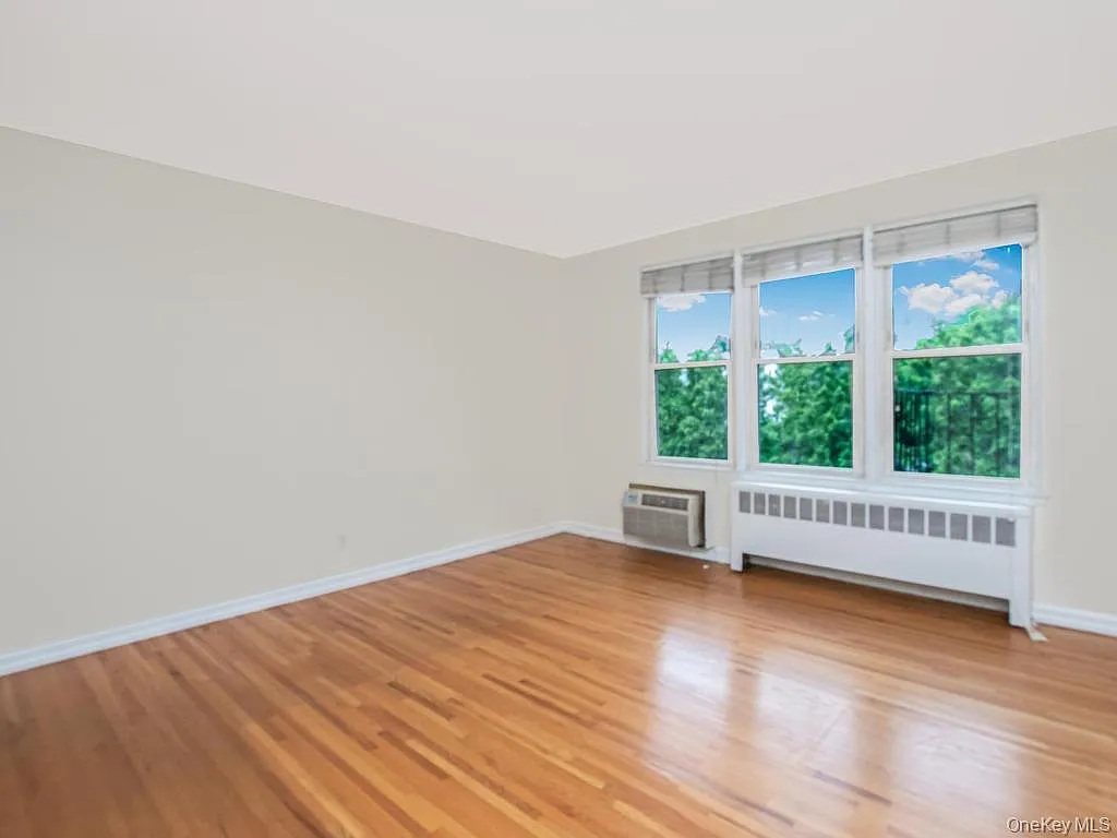 1 bed, 1.0 bath, 800 sqft, $2,300 — Photo 3