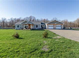 12429 House Rd, Clayton, NY 13624