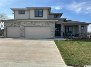 7326 N 154th Ave, Bennington, NE 68007