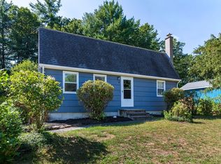 48 Dunphy Dr, Northampton, MA 01062