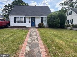 107 Kent Dr, Manassas Park, VA 20111