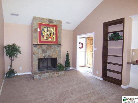 4th image of 1001 Sharpsburg Dr SE