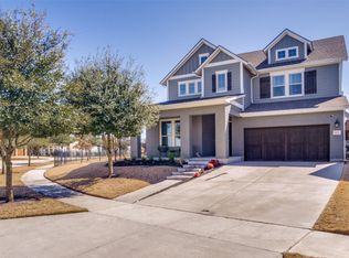 1932 Bending Oak St, Fort Worth, TX 76008
