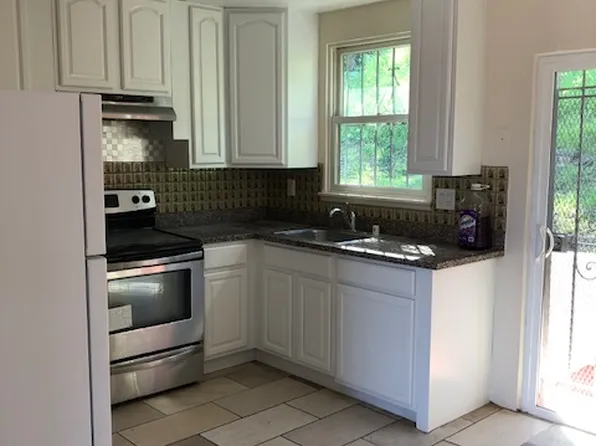 24 Penhurst Ave, Daly City, CA 94015