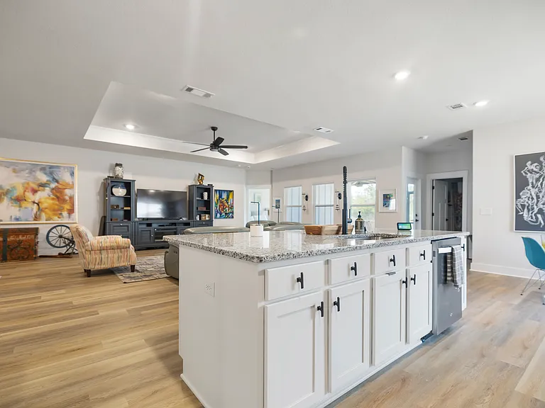 6596 Forest Bay Ave — Photo 21