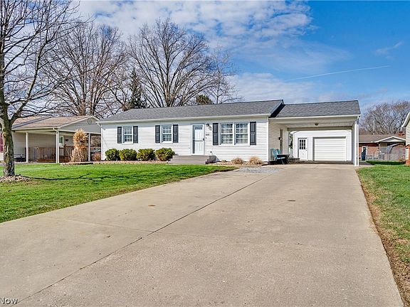 2nd image of 5362 Willow Crest Ave