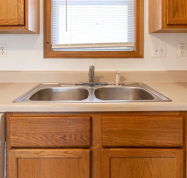 Pinnacle Heights Apartments — Photo 19