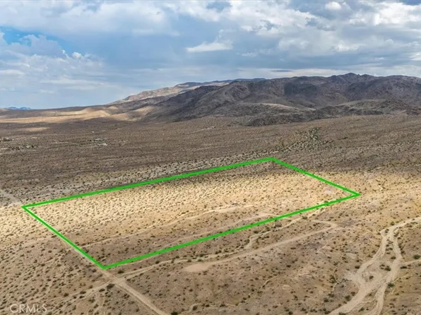 121212 Twilight Dr, Twentynine Palms, CA 92277