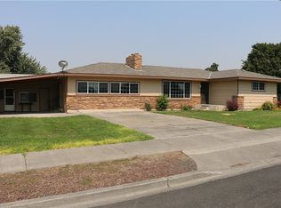 318 E Nelson Rd, Moses Lake, WA 98837