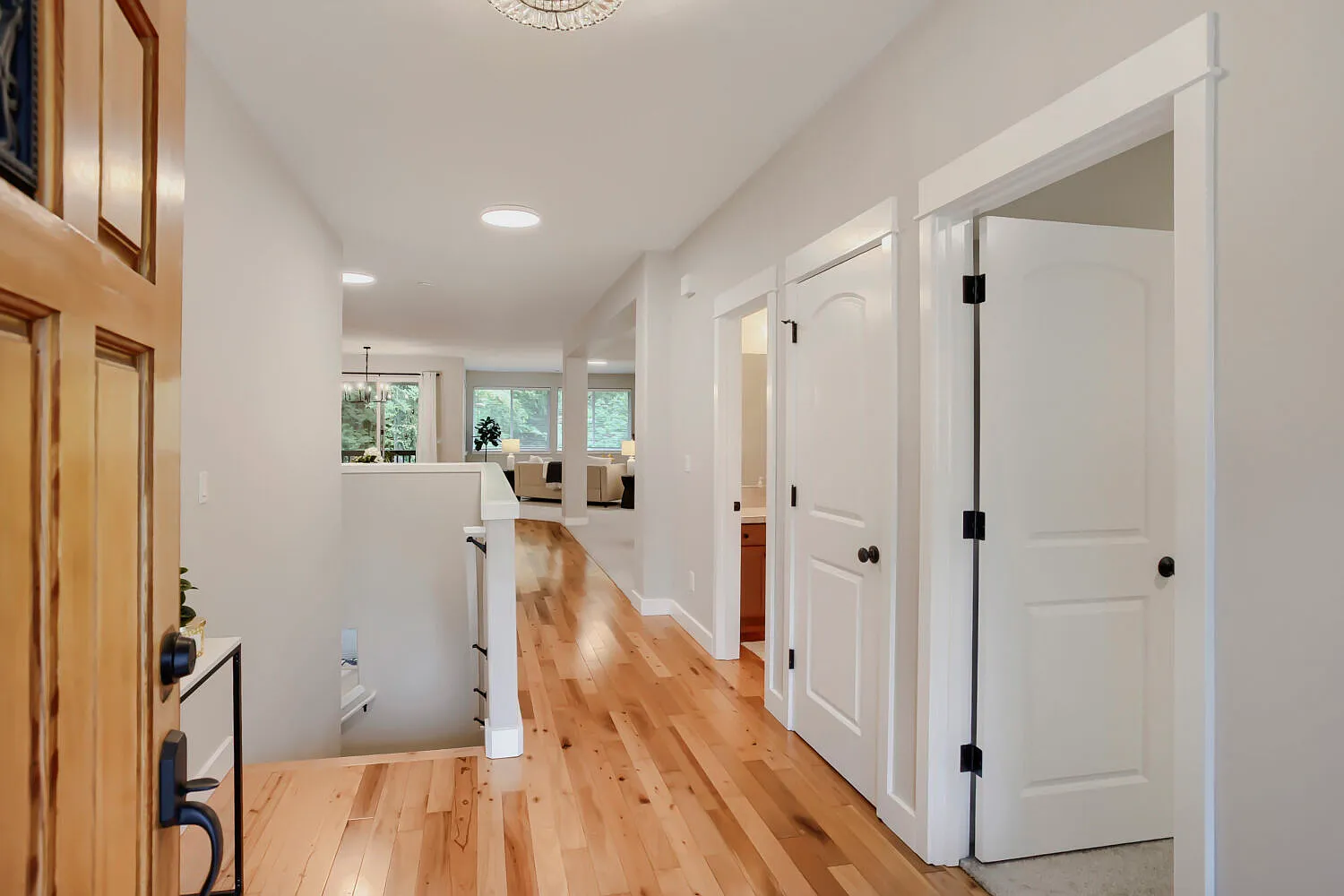 5 bed, 3206 sqft, $3,750 — Photo 1