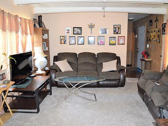 3rd image of 16510 S Ravenswood Dr