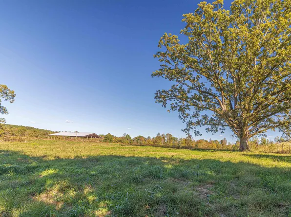 7130 Highway 22 S, Michie, TN 38357