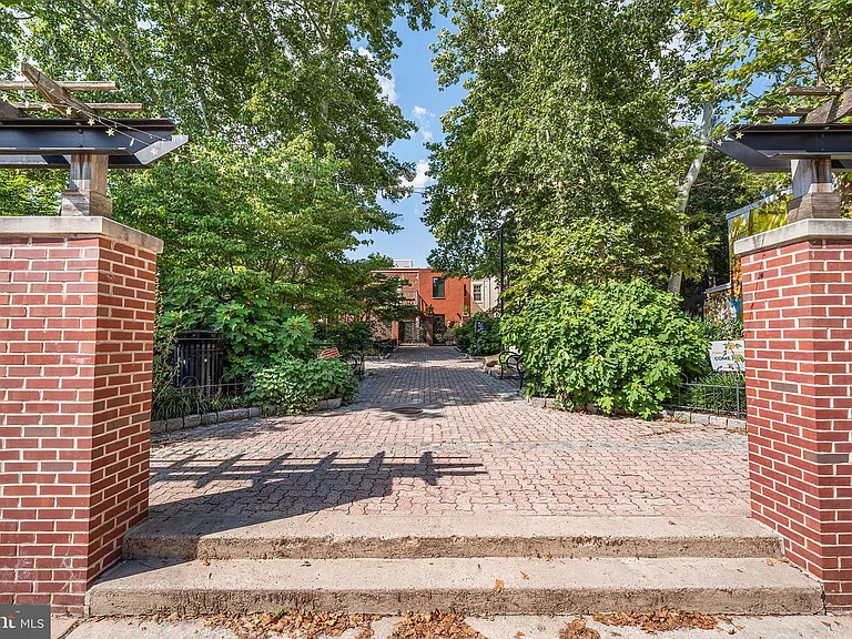 775 S 8th St #2R — Photo 20