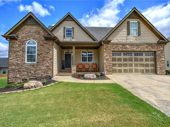 19 Autumn Turn NW, Cartersville, GA 30121