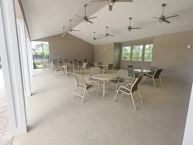 11472 Timber Grove Ln — Photo 30