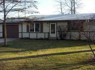 7060 Elmwood Rd, Temperance, MI 48182