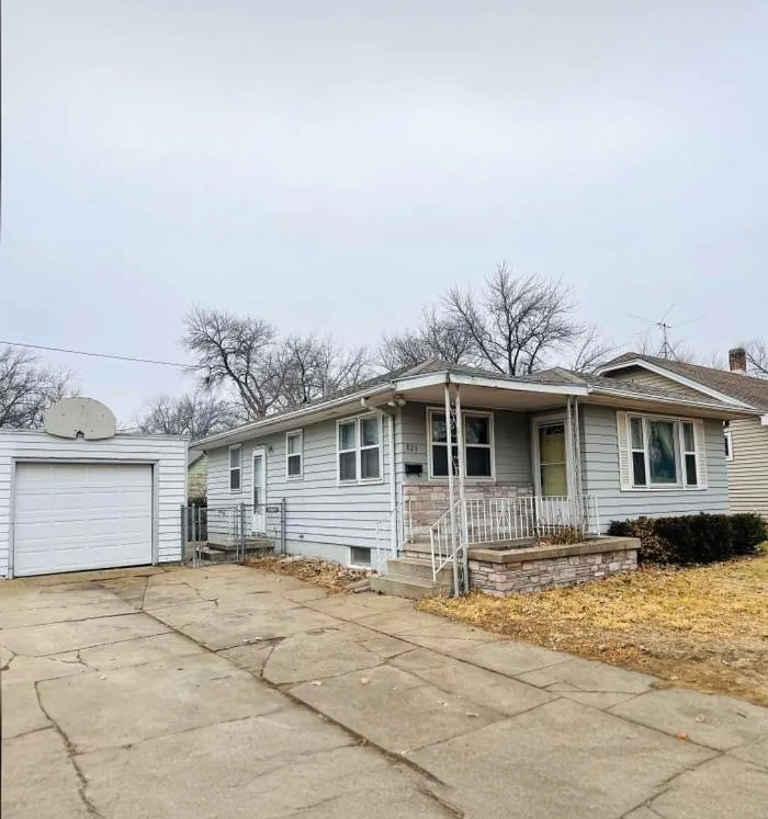 823 N K St — Photo 1