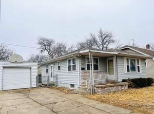 823 N K St, Fremont, NE 68025