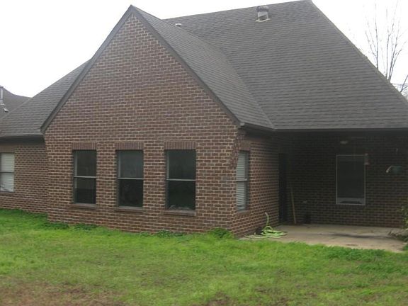 3rd image of 5506 Timber Leaf Way