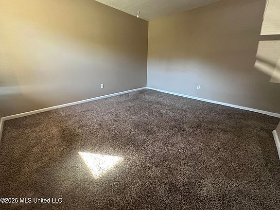 2nd image of 1808 Timberlane Rd