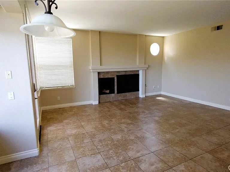 15 Tanglewood — Photo 7