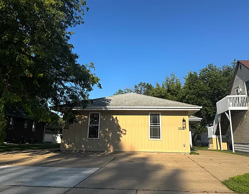 9347 Kennedy Ave Photo 1