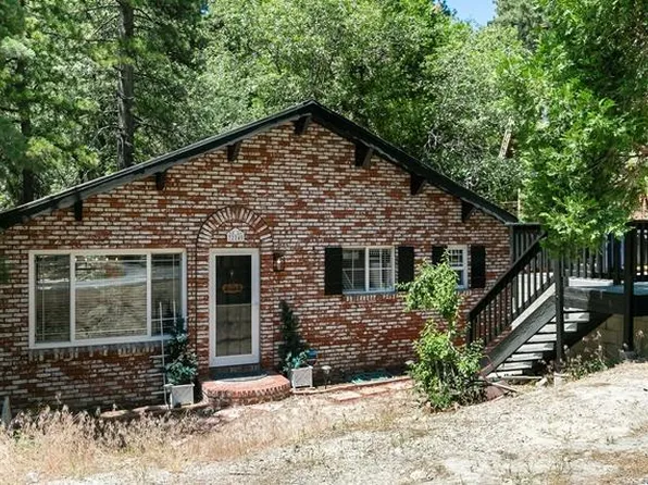 32240 Fern Dr, Running Springs, CA 92382