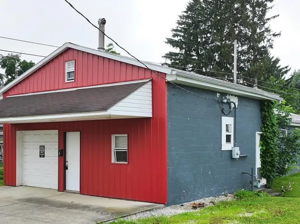 4 Post St, Shelby, OH 44875