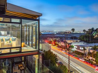 379 Fowling St, Playa Del Rey, CA 90293