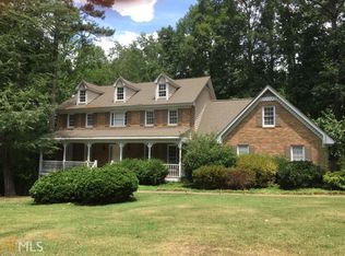 3541 Thunderwood Ln, Snellville, GA 30039