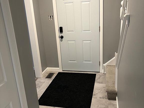 2nd image of 11 Acorn Ct