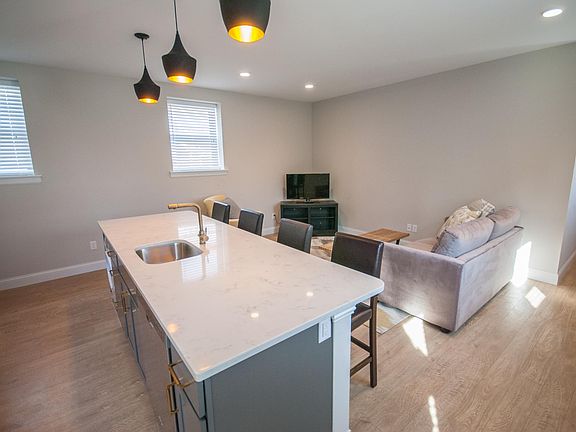 5th image of 4526 Olive St APT D