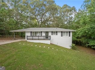 6650 Queen Mill Rd SE, Mableton, GA 30126