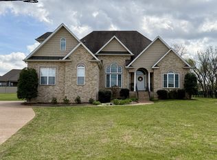 4106 Sheffield Ln, Greenbrier, TN 37073