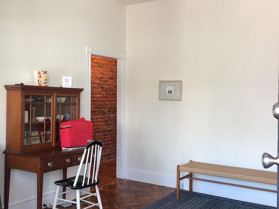 Front Room - Living Room/Parlor