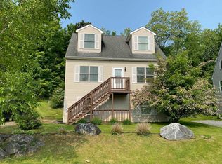 332 Chester Knoll Dr, Bennington, VT 05201
