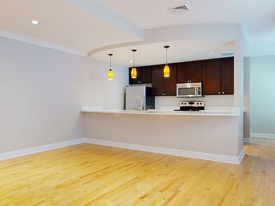 Dining/Living room