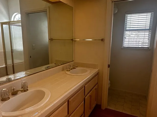 7905 Wymark Dr — Photo 11