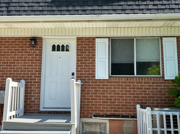 210 Aster Ln