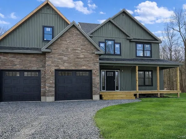 4 Cherry Hill Road, Cornwall, NY 12518