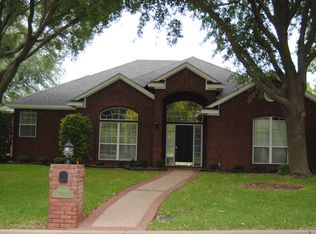 9000 Treeline Dr, Woodway, TX 76712