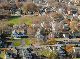 41 Lantern Ln, Braintree, MA 02184