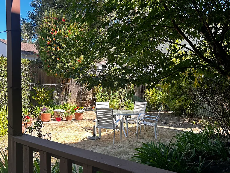28 Devonshire Blvd #36 — Photo 4