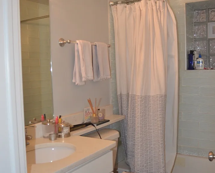 735 W Belmont Ave #1F — Photo 16