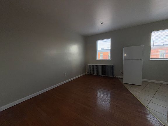 2nd image of 1426 S 15th St #3